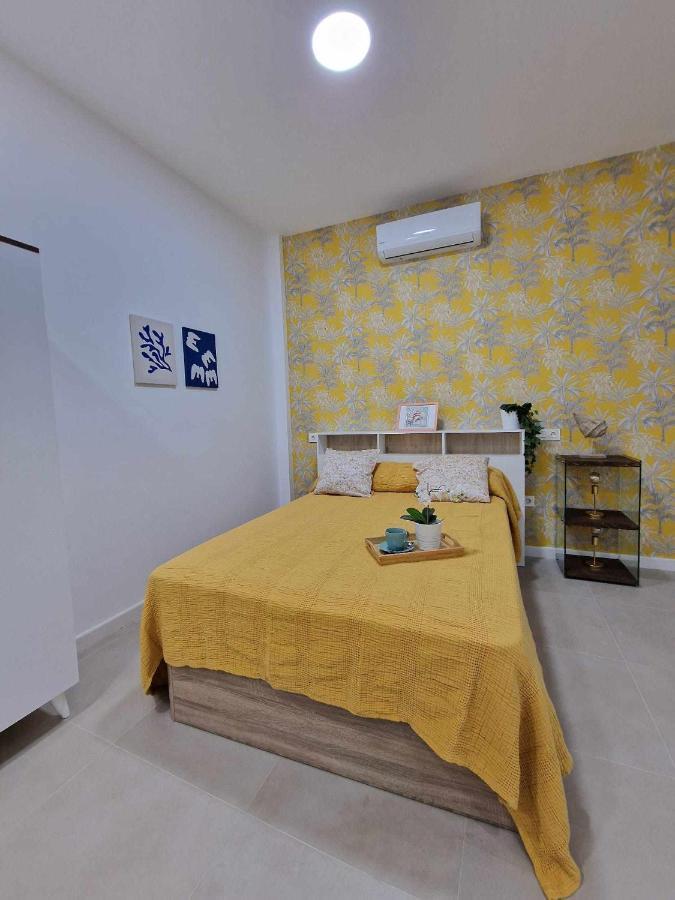 Moderno Apartamento 3 En Calle Marmoles Malaga Exterior photo